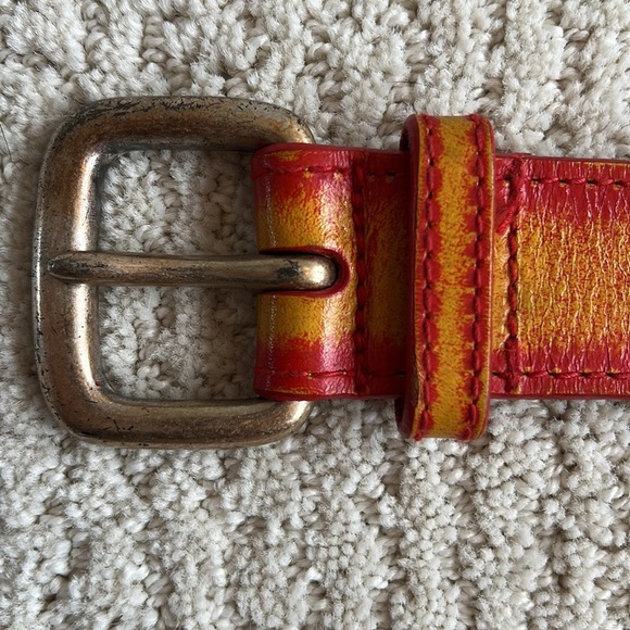 EXPRESS Distressed Red and Yellow Italian Leather Belt M - Picture 4 of 14